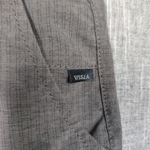 Vissla‎ Shorts Mens Size 31 Gray Walkshorts Stretch Casual Quick Dry - Picture 2 of 13